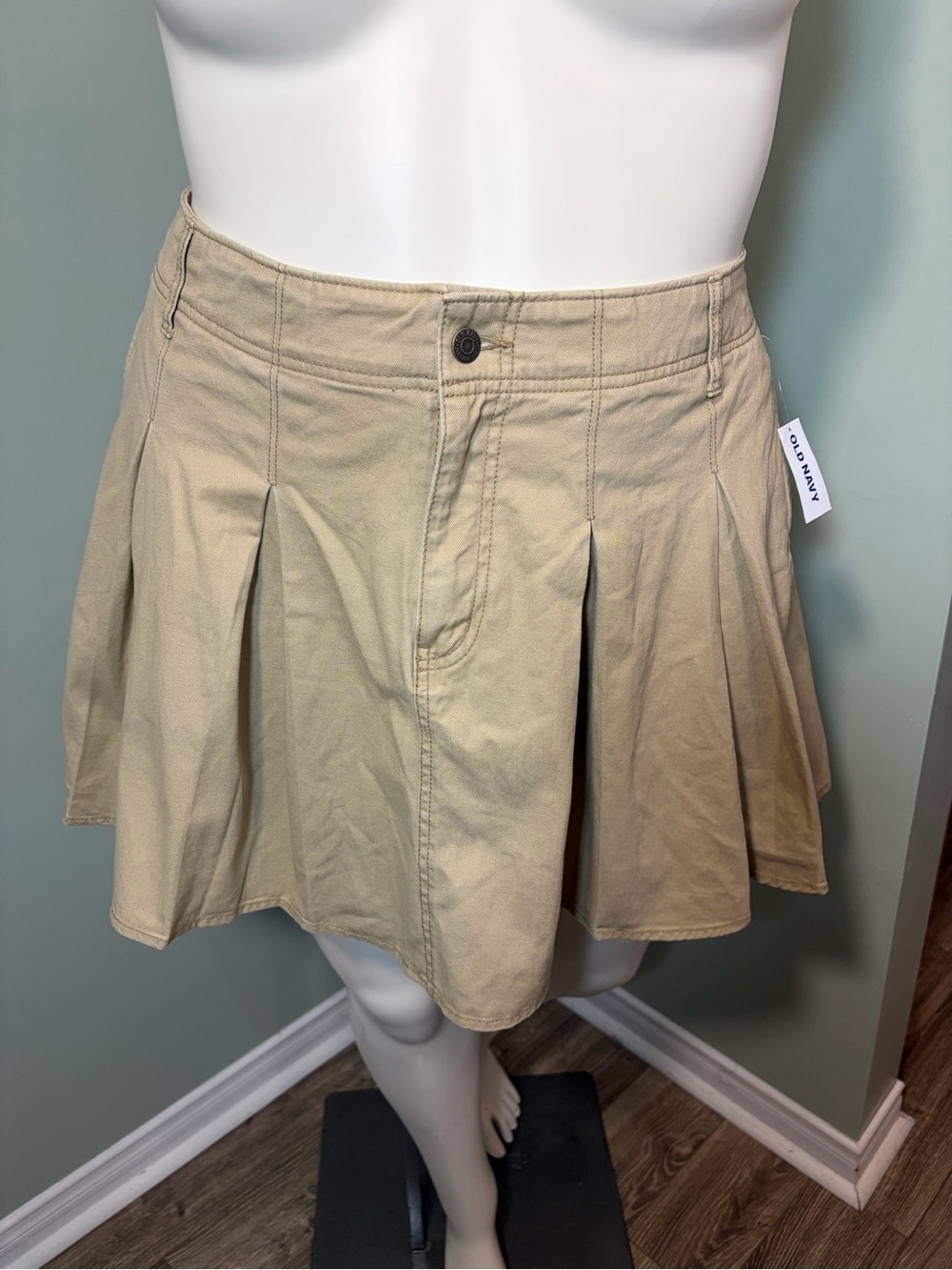 130. Old Navy Beige Pleated Mini Skirt